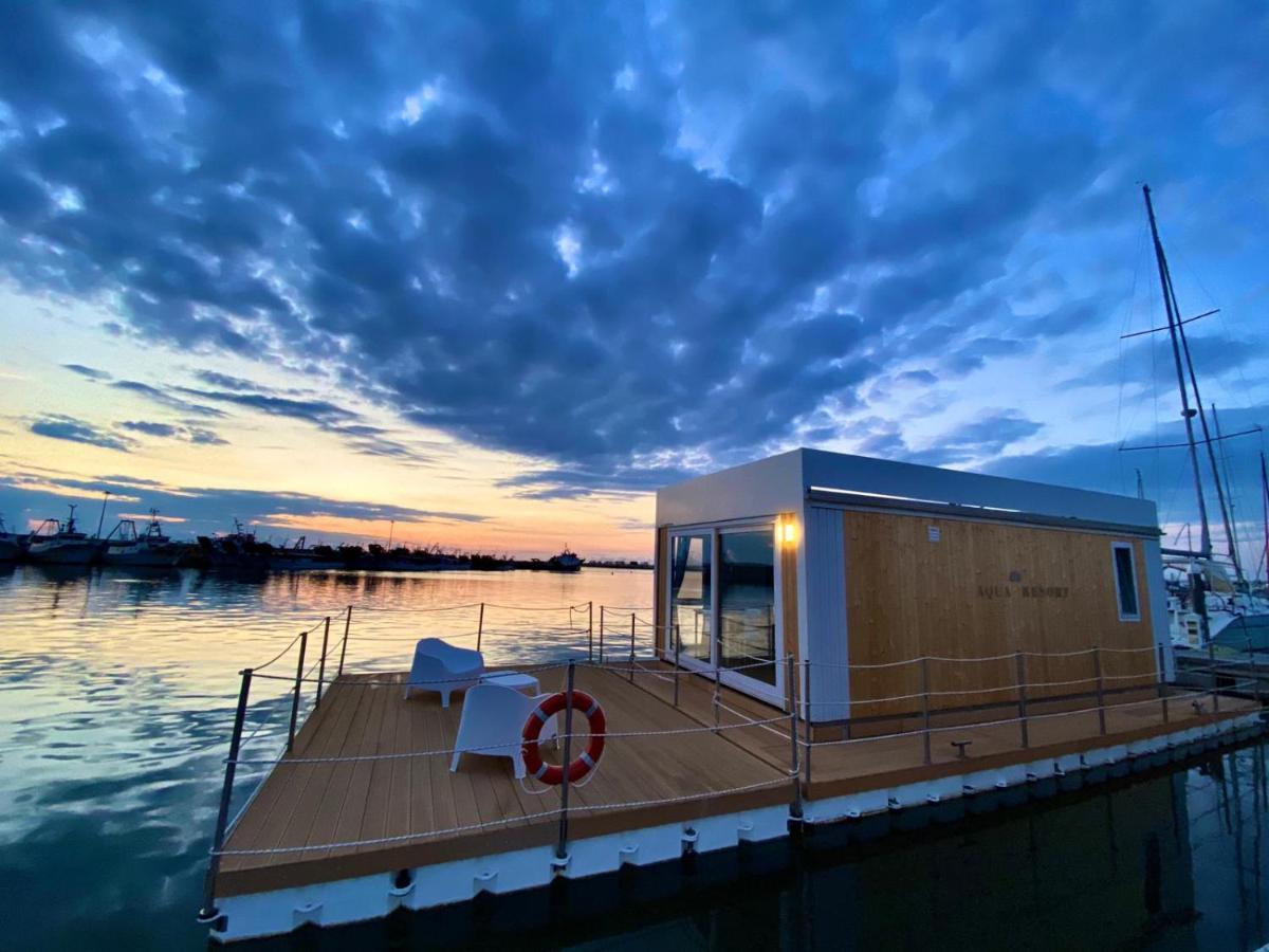 Aqua Resort Giulianova - Houseboat Experience Екстер'єр фото