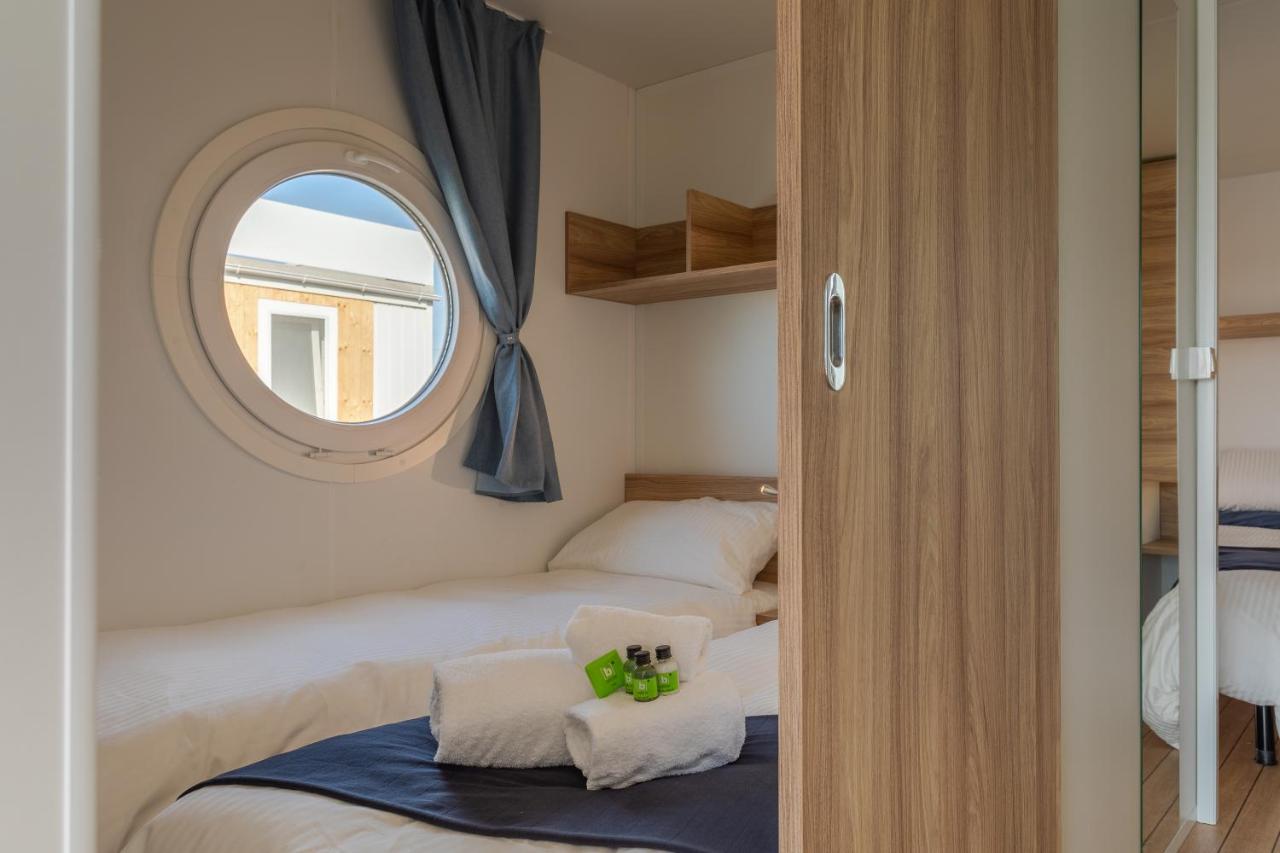 Aqua Resort Giulianova - Houseboat Experience Екстер'єр фото