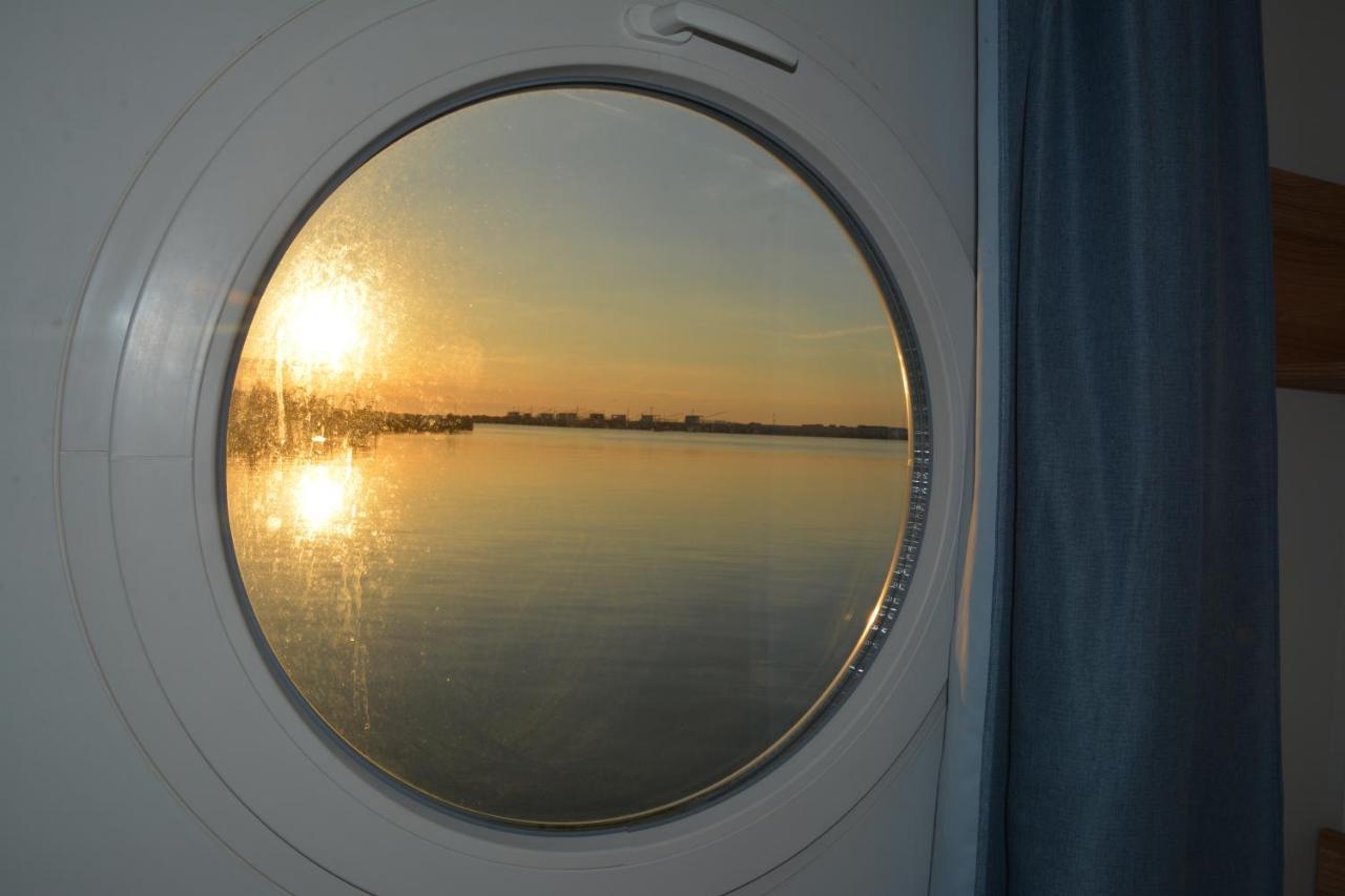 Aqua Resort Giulianova - Houseboat Experience Екстер'єр фото